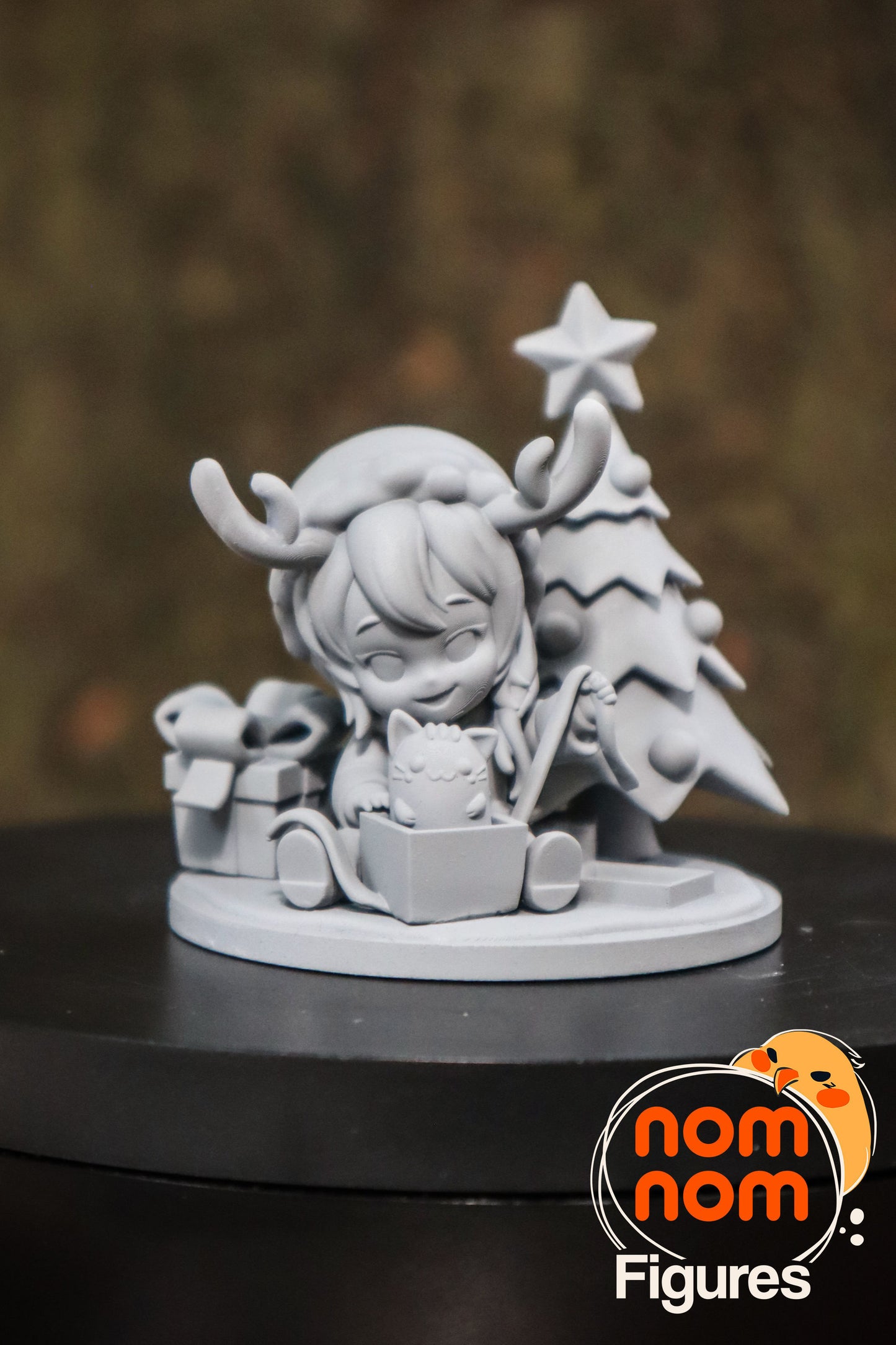 Chibi Nomi | 2.5" Resin Model Kit | DIY Christmas Tree Opening Gifts Scene